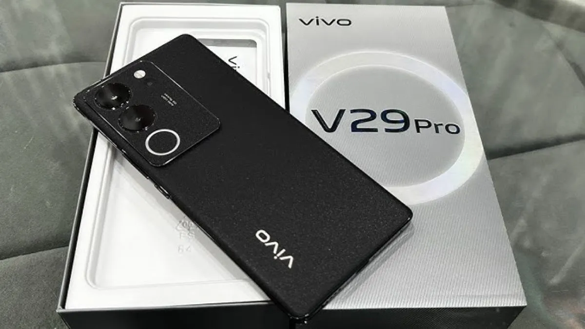Vivo V29 Pro 5G: 300MP Camera, 180W Fast Charging & 6.78” AMOLED at ₹10,999!